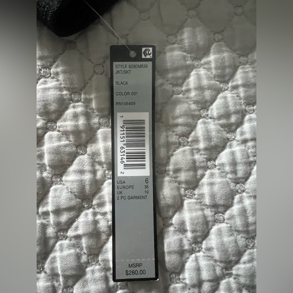 Tahari Skirt Suit - Picture 5 of 5